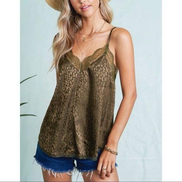 La Miel Lace Trim Silky Camisole Leopard Print Olive Color Size Large NWT - Picture 2 of 7